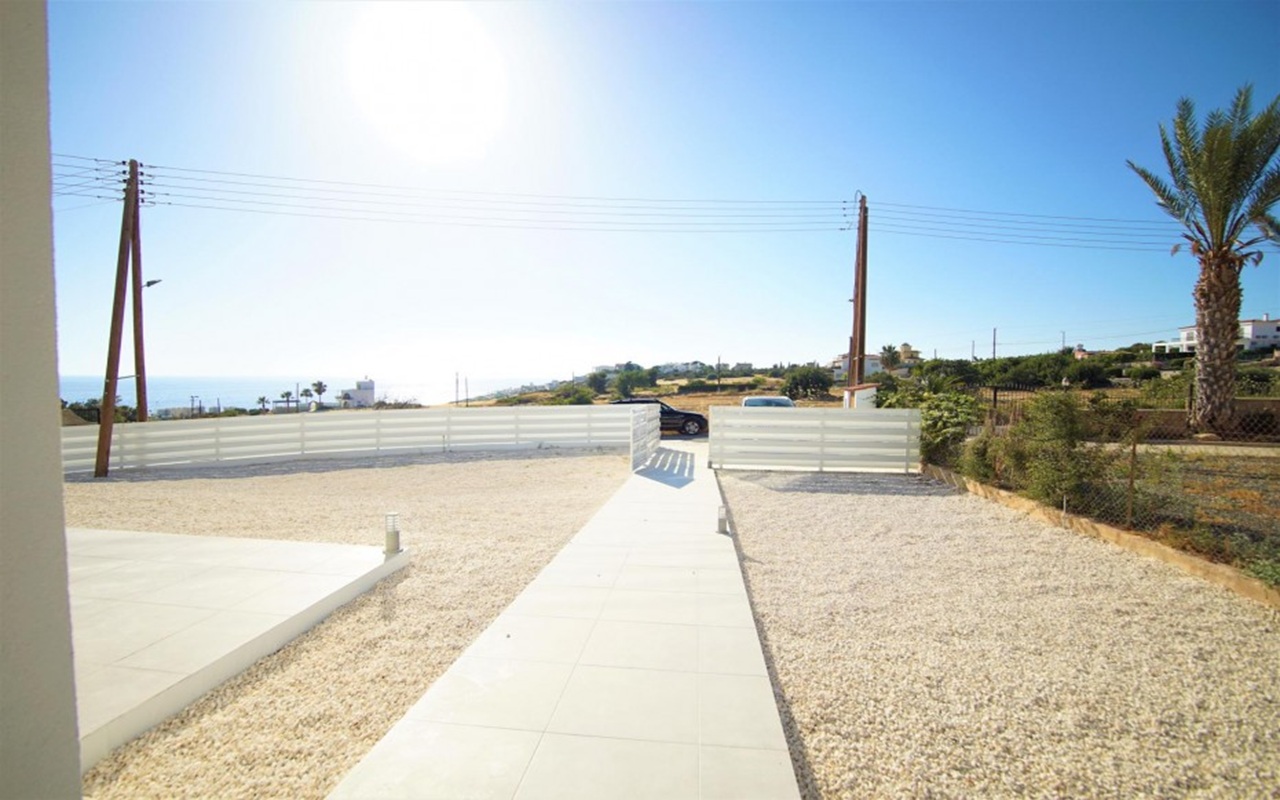 coral bay paphos zypern